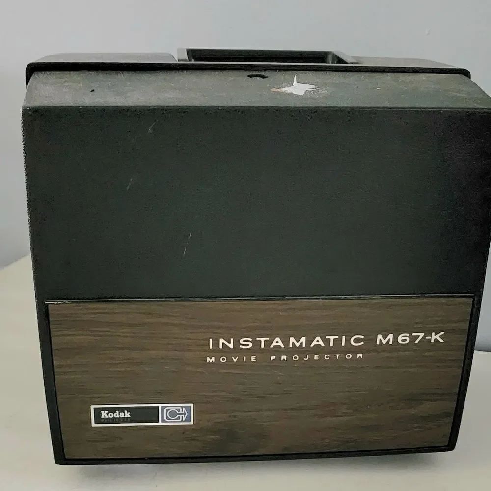 Vintage Kodak Instamatic M67 K Movie Projector UNTESTED